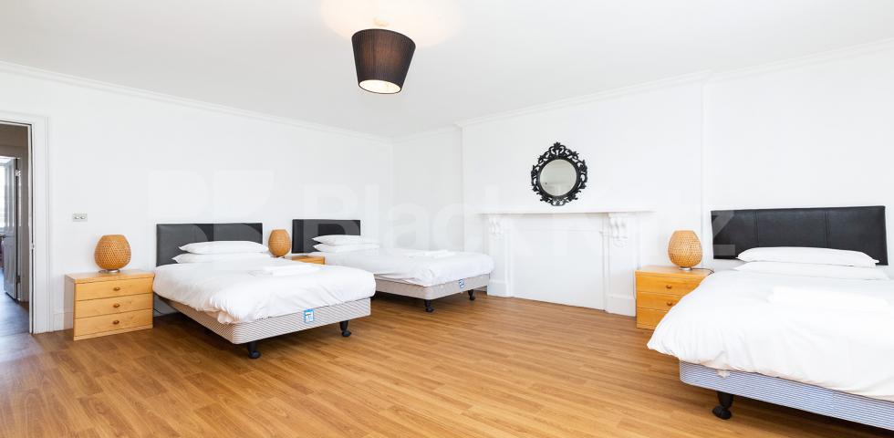 			NEW INSTRUCTION!, 1 Bedroom, 1 bath, 1 reception Flat			 Bedford Place, BLOOMSBURY